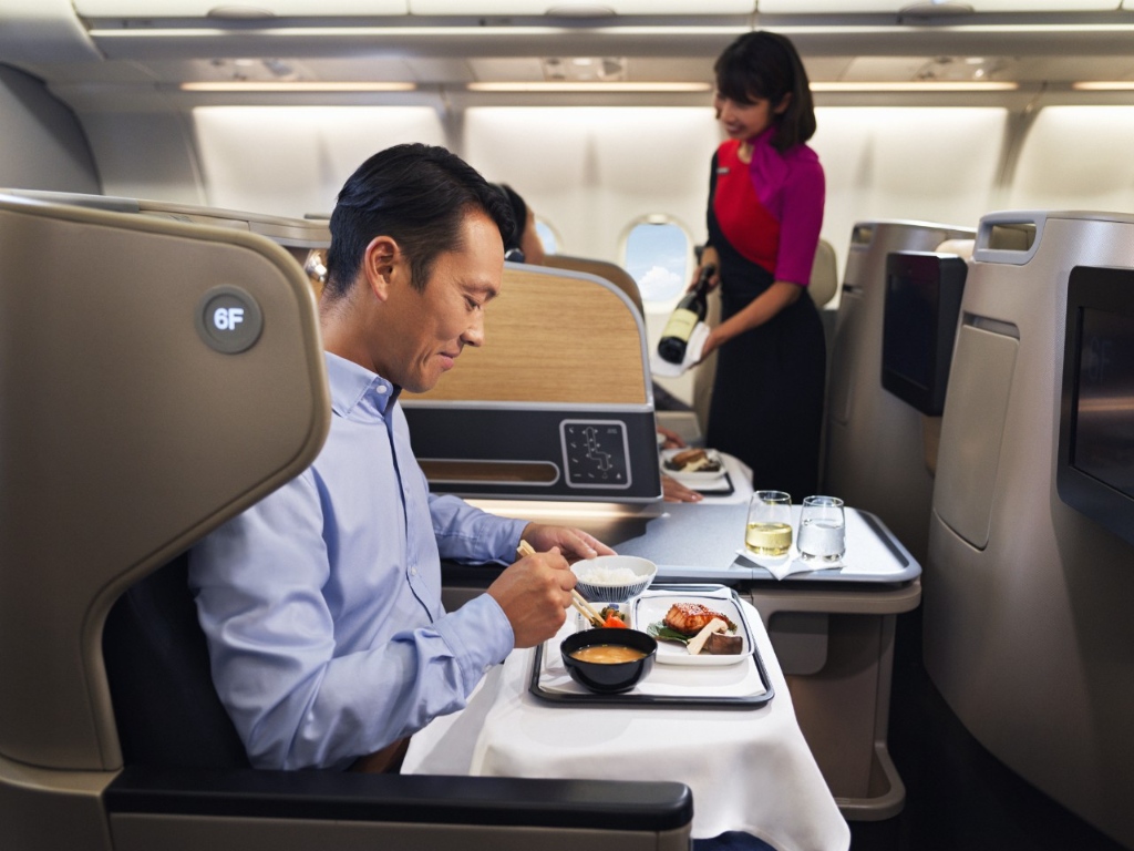 Qantas Business Class Dining Options